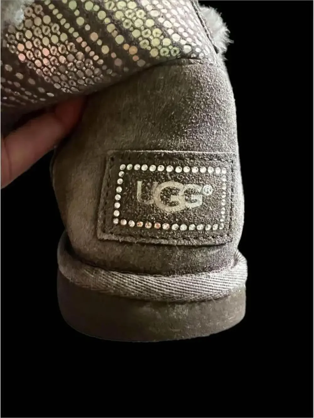 UGG Bailey Button Bling Short Boots  Swarovski Crystal Gem Button Size 6